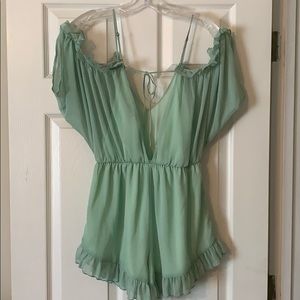 For Sienna  cold shoulder Romper.